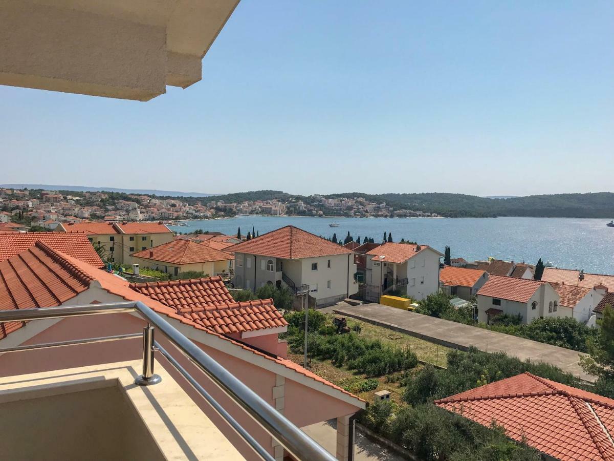 Apartments Filip Trogir Exterior foto