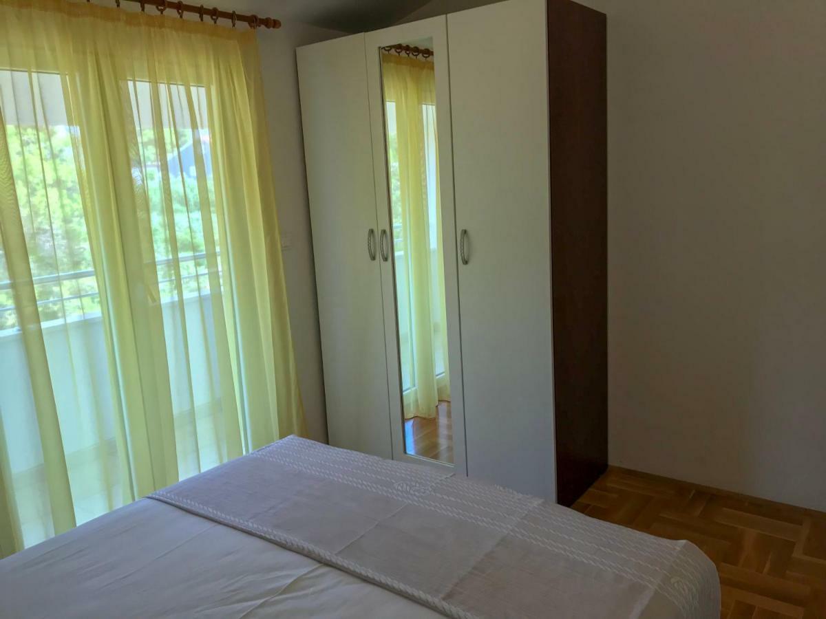 Apartments Filip Trogir Exterior foto
